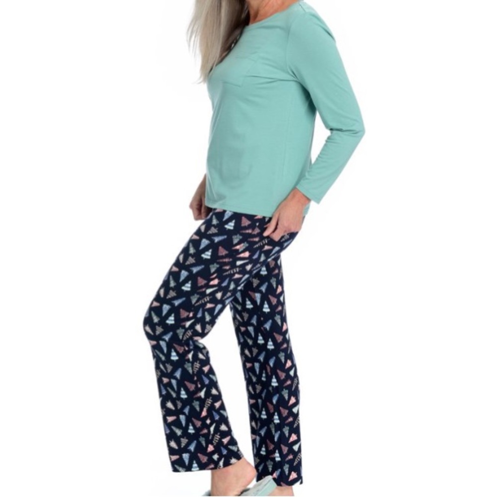 NWT Winter Pajama Set